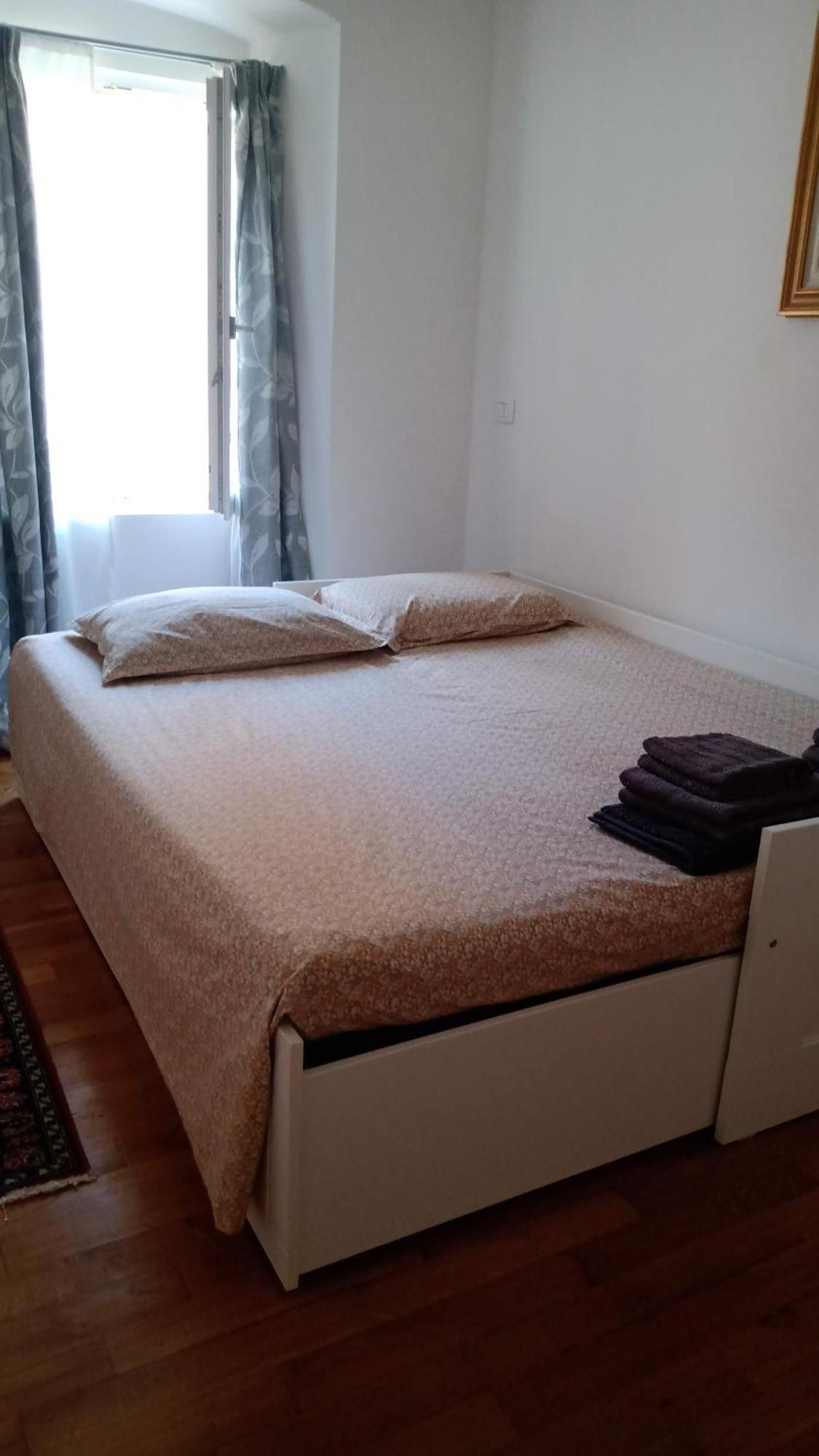 Casa Renova, Intero Appartamento, 2 Camere, Max 4 Ospiti, Trieste Zona Storica Zewnętrze zdjęcie