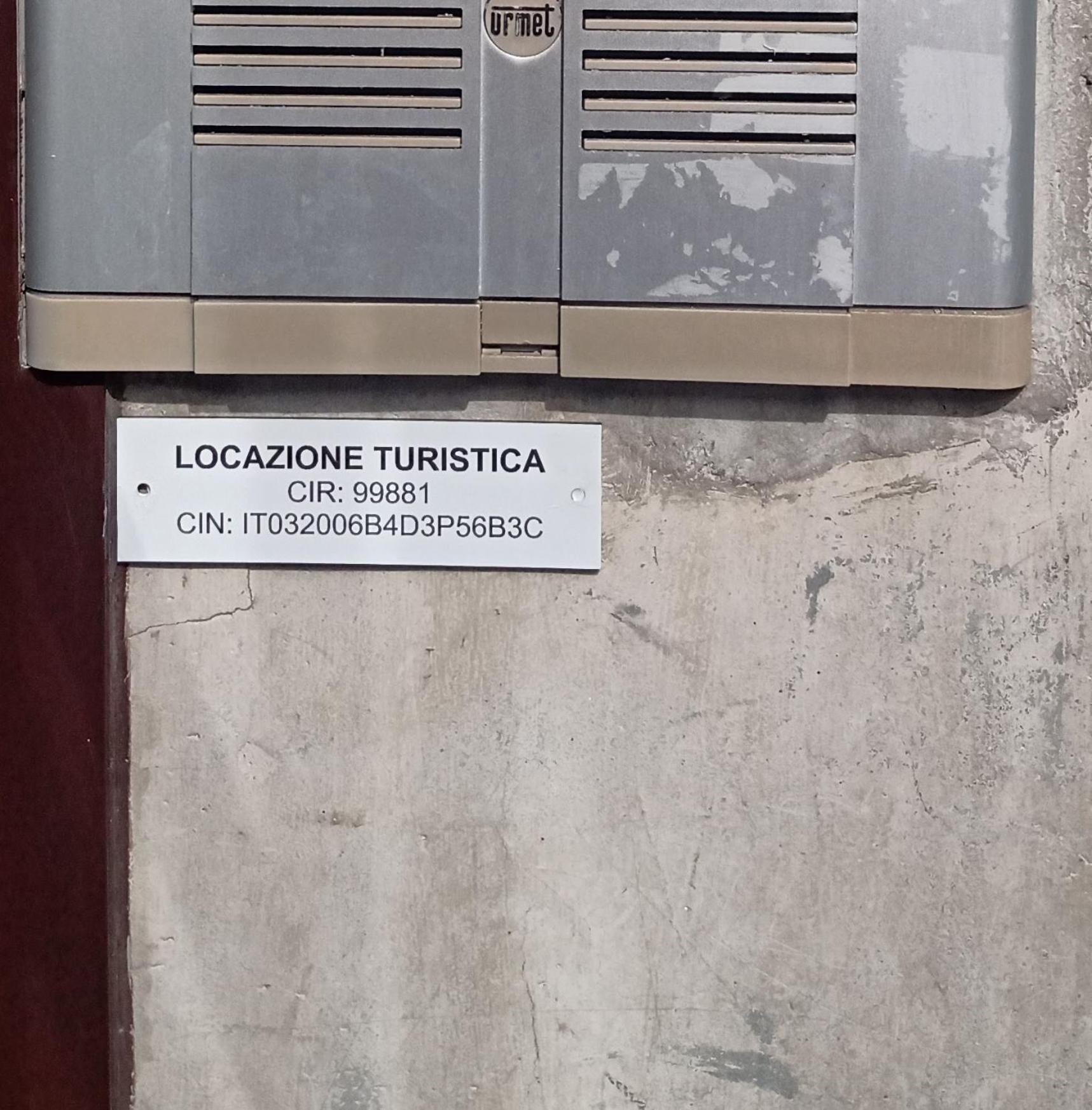 Casa Renova, Intero Appartamento, 2 Camere, Max 4 Ospiti, Trieste Zona Storica Zewnętrze zdjęcie